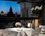 Restaurant Minerva Roof Garden- Vue de San Pietro
